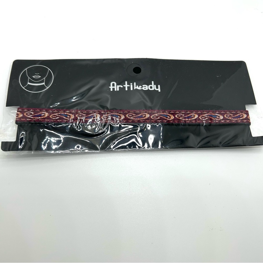 NWT Cloth Ribbon Choker